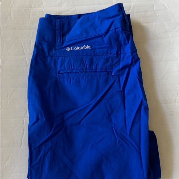 Woman’s Columbia shorts - Picture 5 of 6